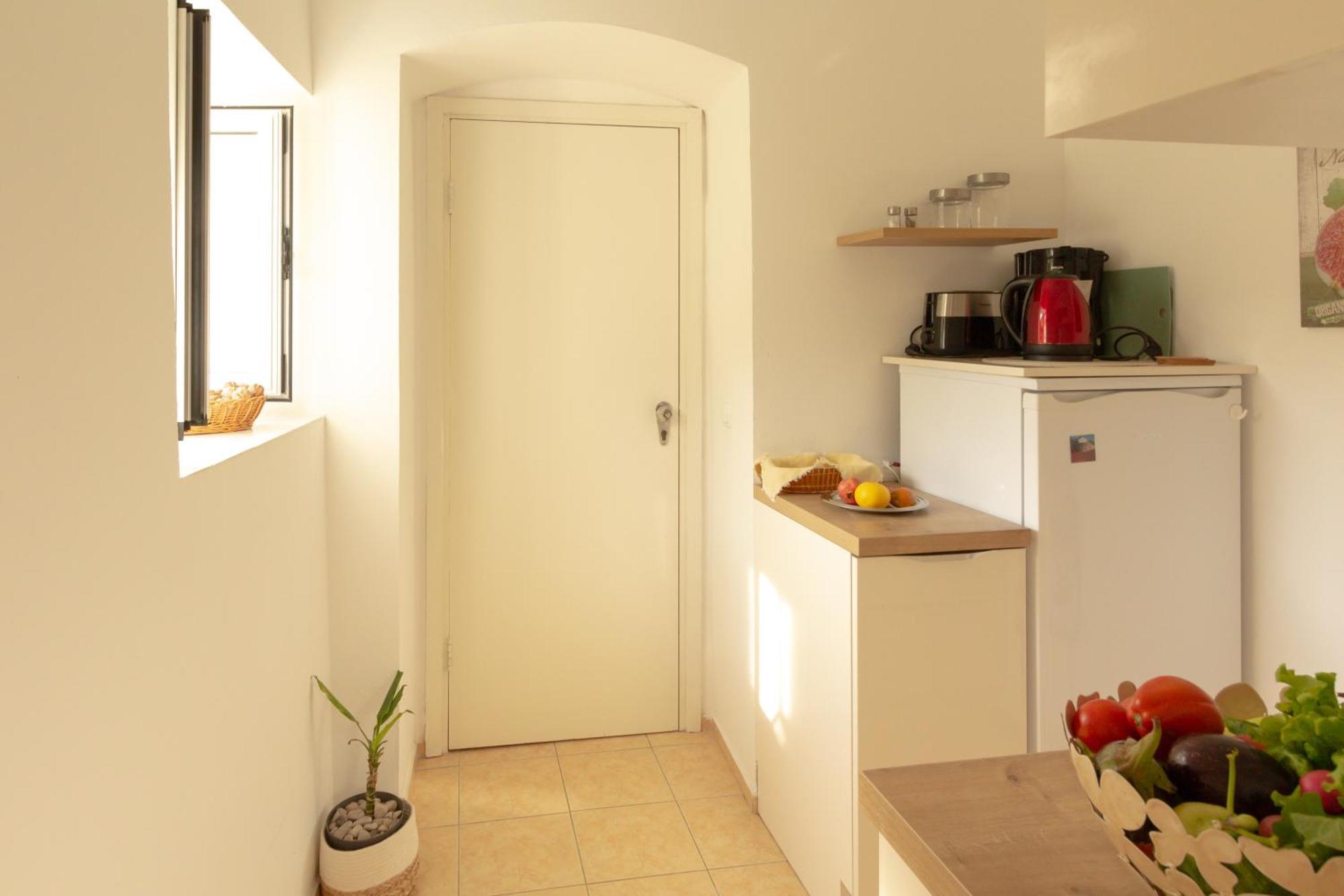 Apartment Beti Лопуд Экстерьер фото